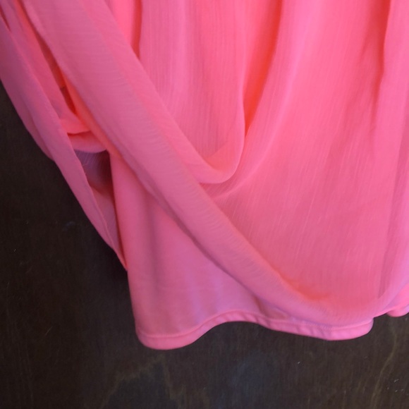 Express Dress! Size Medium! - Picture 5 of 7